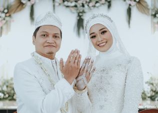 Tedy & Della